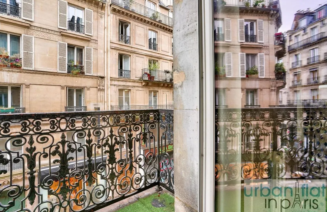 23 - Charming 3Bdr Parisian Apartment In Montorgueil-1